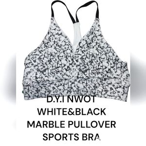 DYI med pullover sports bra NWOT